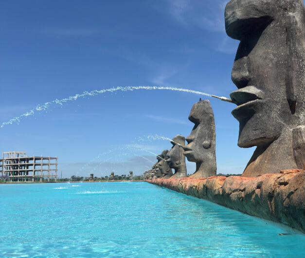 Imagem da atração Praia dos Moais