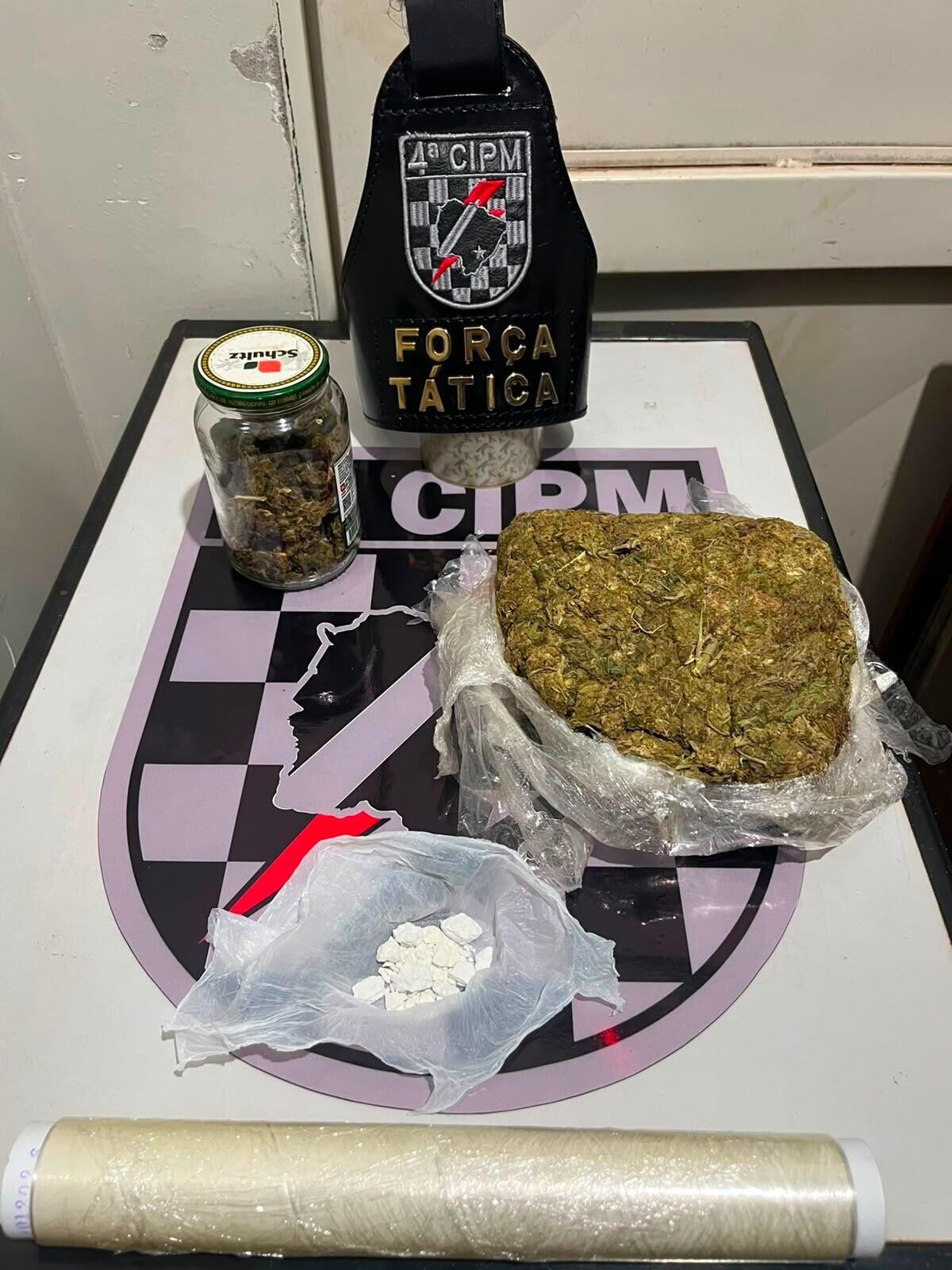 Imagem da notícia Homem é preso com mais de 440 gramas de drogas durante ação da Força Tática em Chapadão do Sul