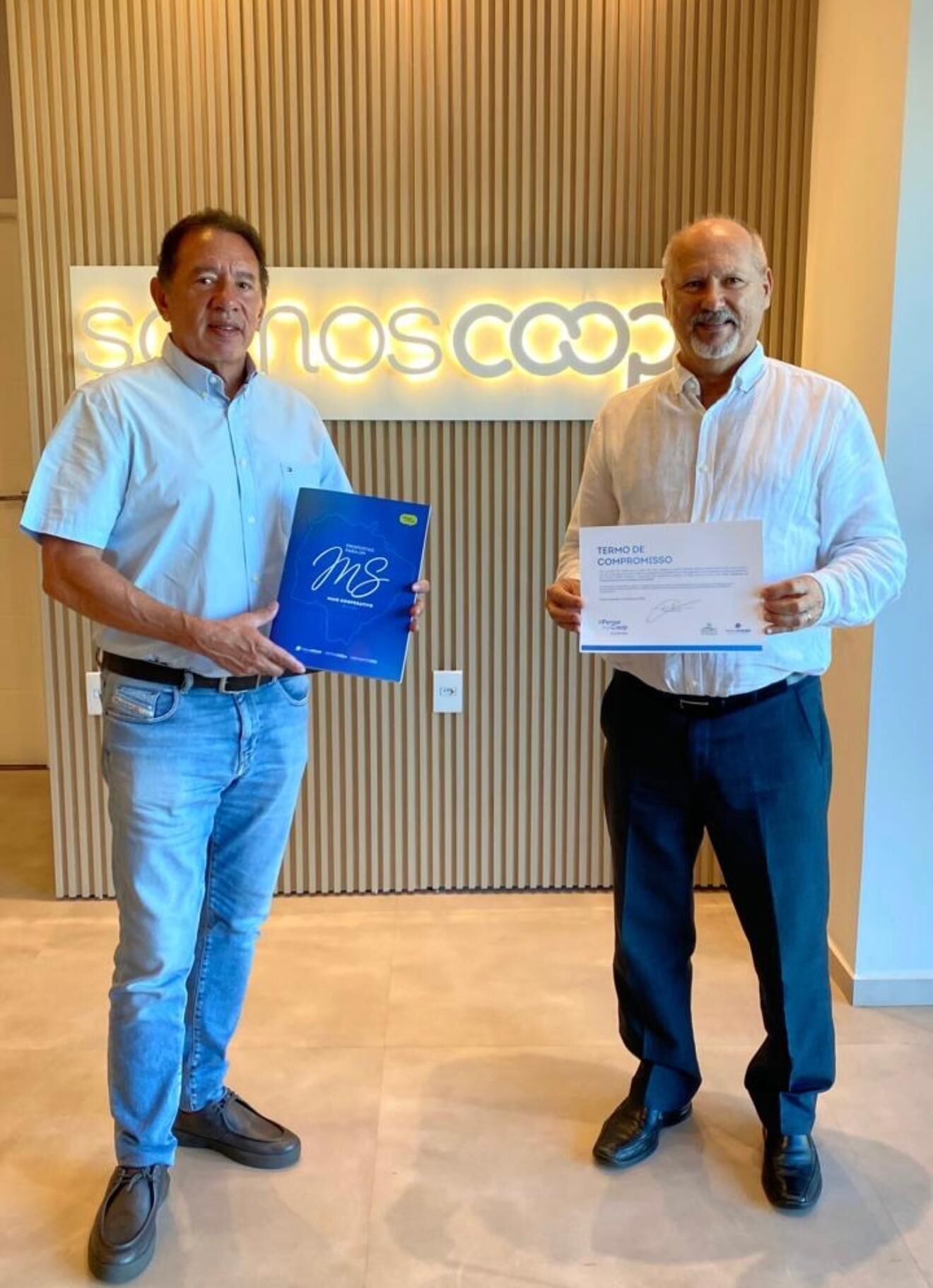 Ilustração da notícia Gerson Claro assina compromisso com cooperativismo e defende mais investimentos em Mato Grosso do Sul da MS Todo dia