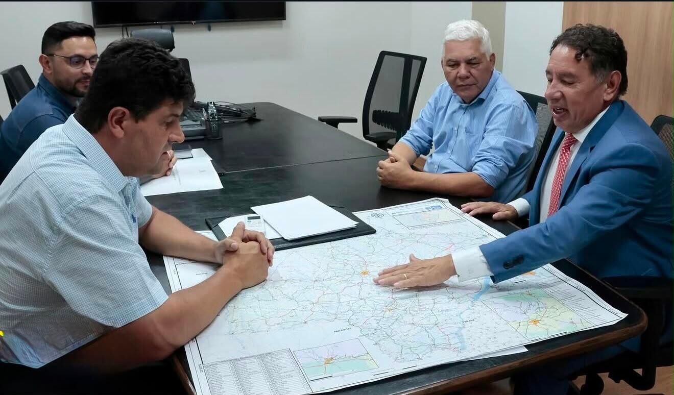 Imagem ilustrativa da matéria Gerson Claro destaca união política em favor de Sidrolândia e recebe reconhecimento do prefeito Rodrigo Basso