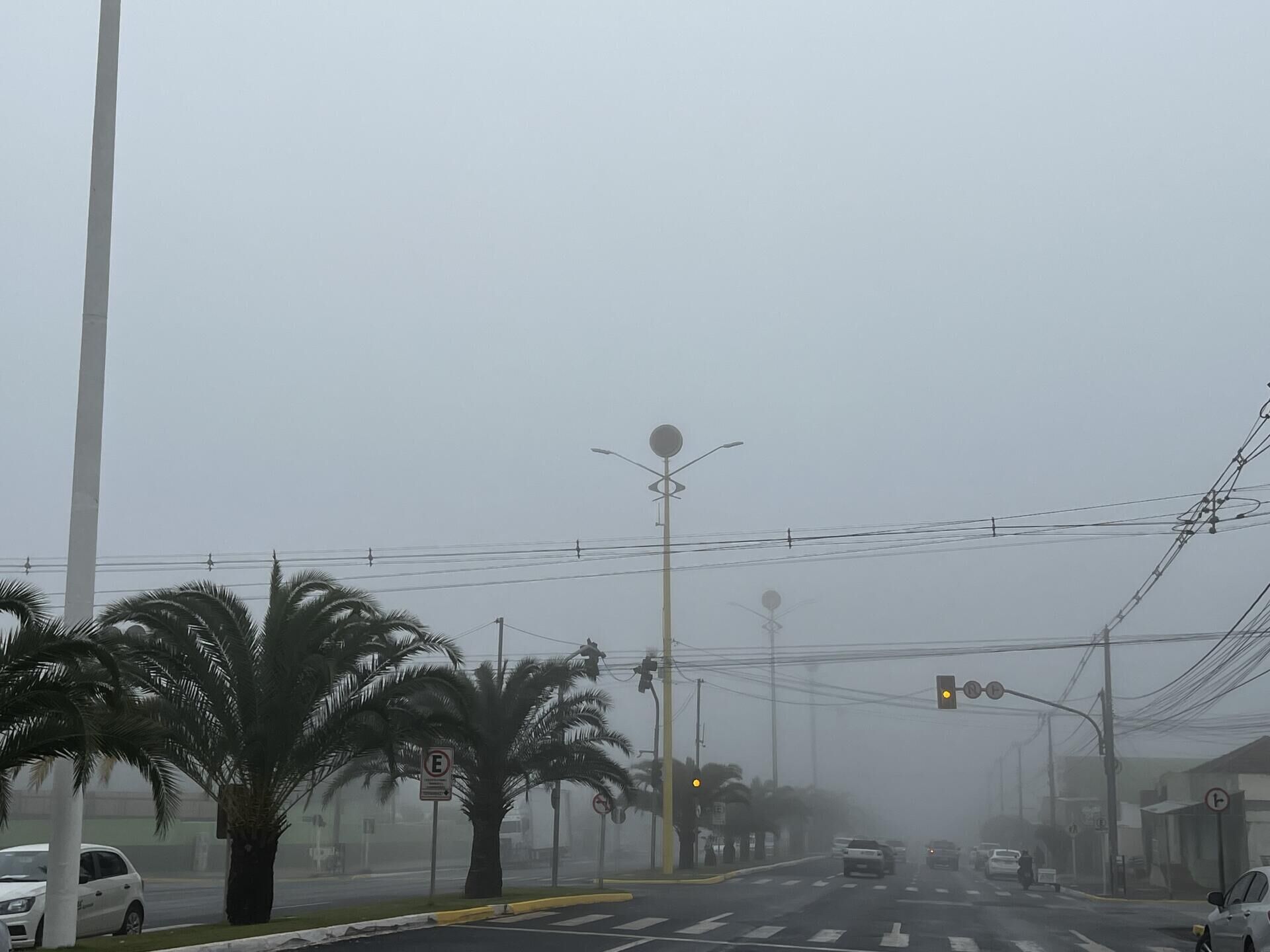 Imagem ilustrativa da matéria Tira casaco, bota casaco: Quinta-feira terá mudança no tempo e chegada de frente fria em Costa Rica e região