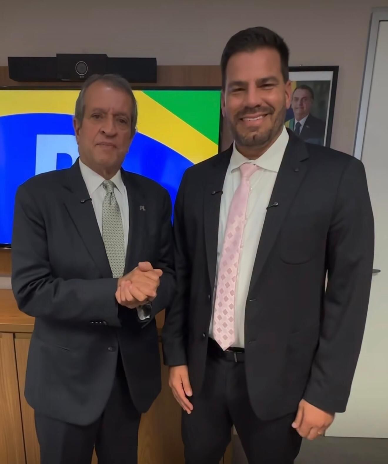 Imagem ilustrativa da matéria Fim do impasse: PL define Capitão Contar na disputa ao Senado ao lado de Azambuja