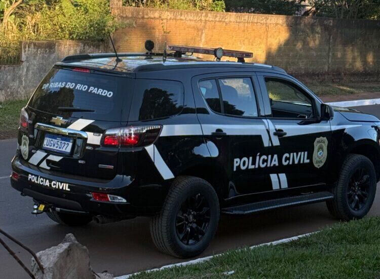 Ilustração da notícia Homem é preso após ameaçar matar companheira e sogra em Ribas do Rio Pardo da MS Todo dia