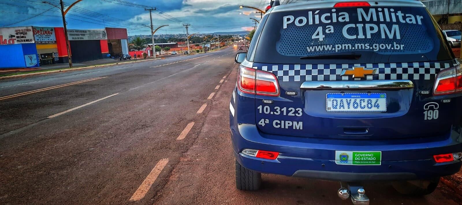 Ilustração da notícia Ciclista fica ferido em acidente com carro e motorista é levado à delegacia em Costa Rica da MS Todo dia