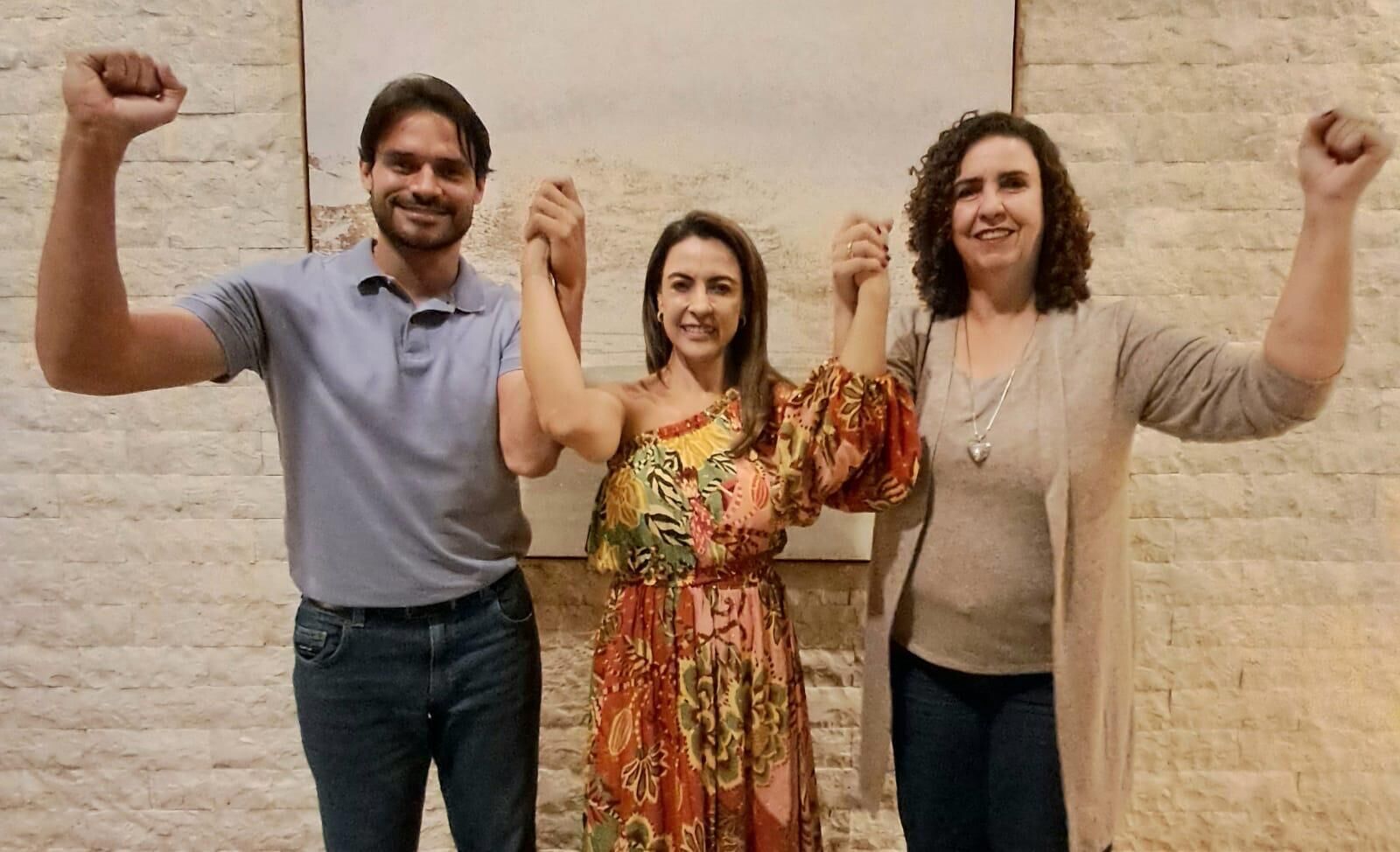 Ilustração da notícia Soraya Thronicke fortalece pré-candidatura ao Senado e anuncia Bruno Migueis e Sandra Cassone como suplentes da MS Todo dia