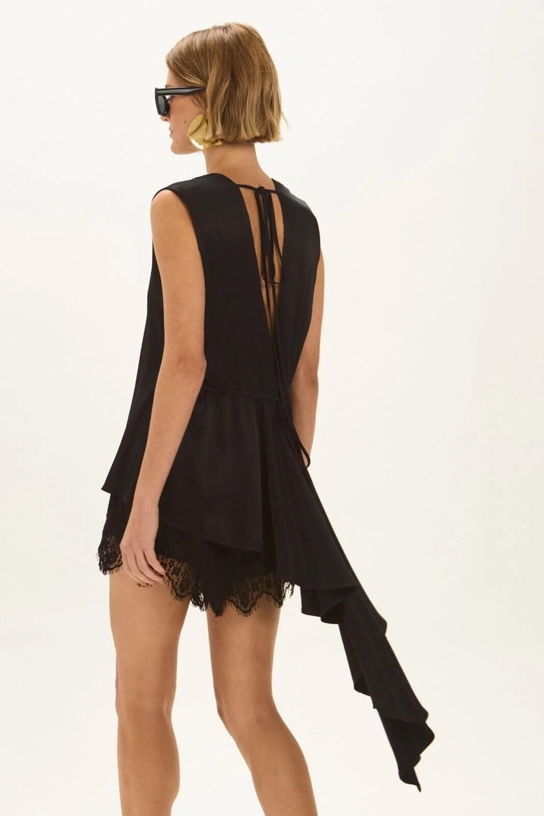 Imagem de Blusa Elis Preta Le Blog