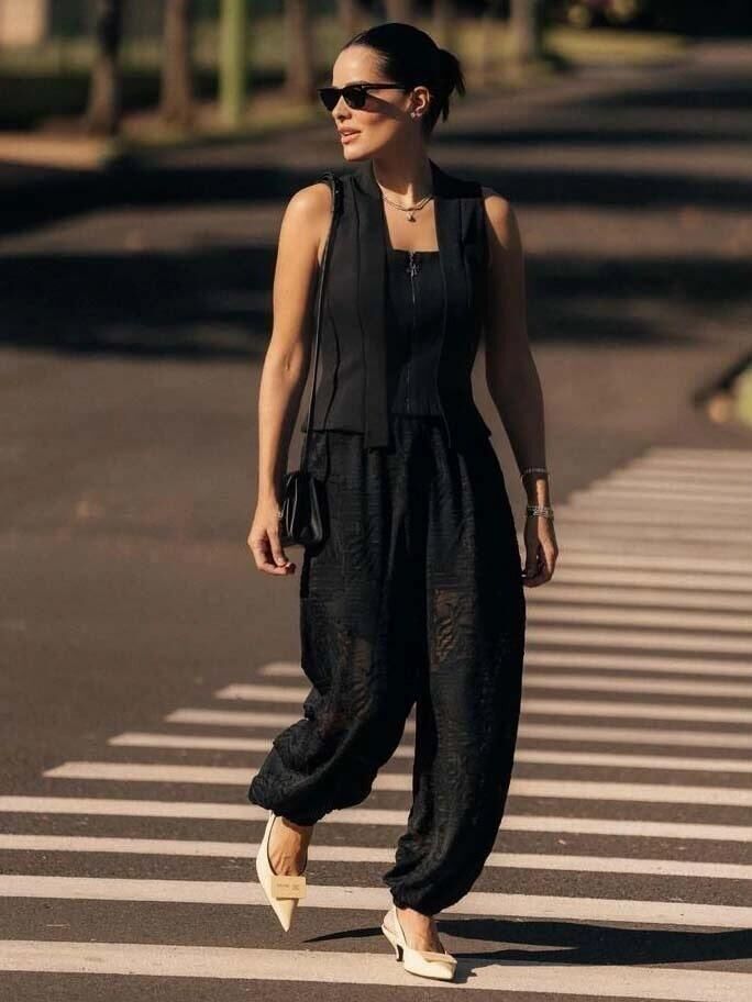 Imagem de Conjunto Crepe E Chiffon Devorê Preto Luzia Fazzolli