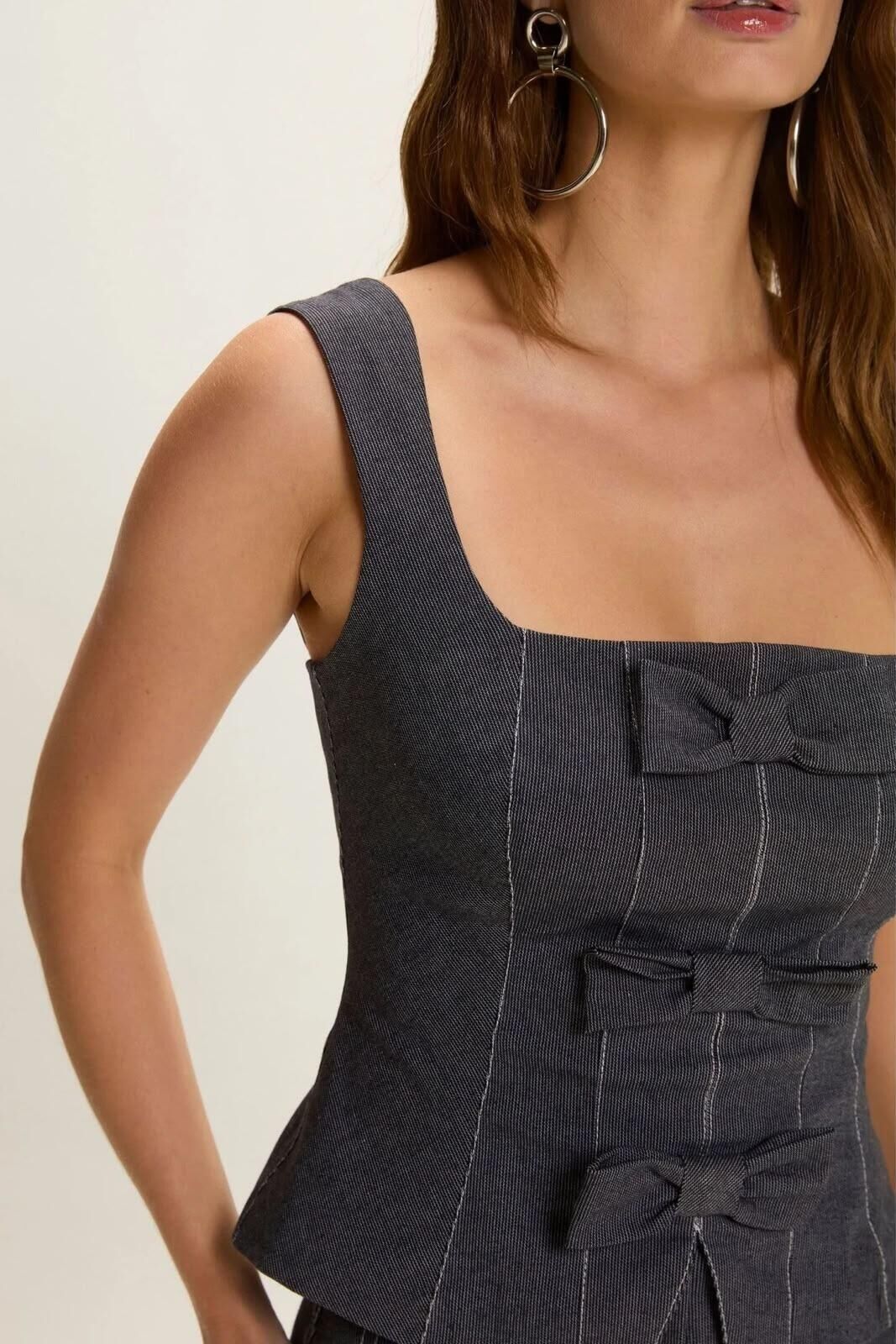 Imagem de Corselet Malu Azul Navy Le Blog