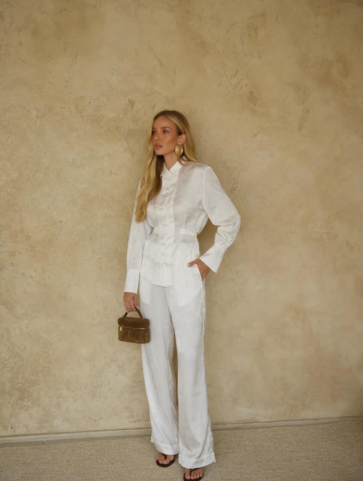 Imagem de Conjunto Clarisse Off White Cloude