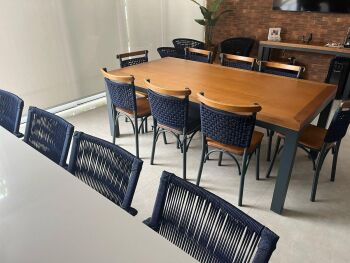 Mesa Florença Industrial 200x100 com Cadeira Milano