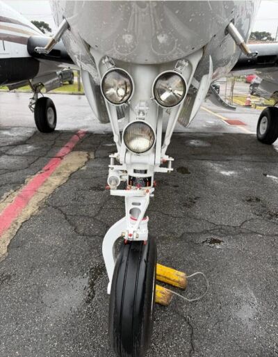 Imagem 2 de King Air C90 loading=