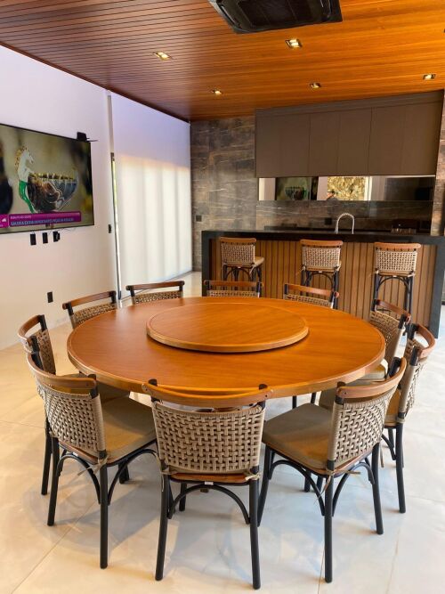 Imagem do produto Mesa Redonda Florença 190cm Base Madeira com Cadeira Milano