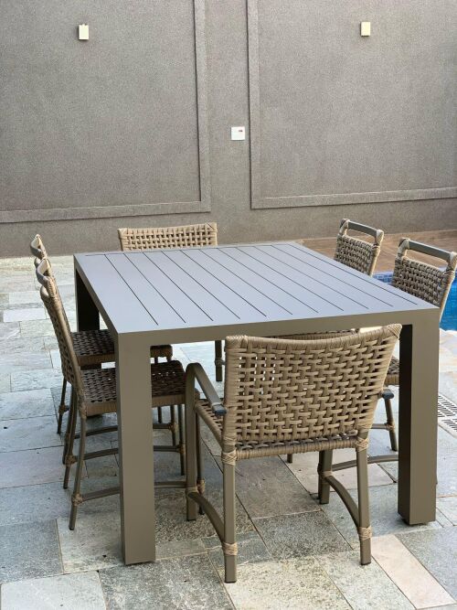 Imagem do produto Mesa Retangular em Alumínio Ripado  com Poltrona Resort