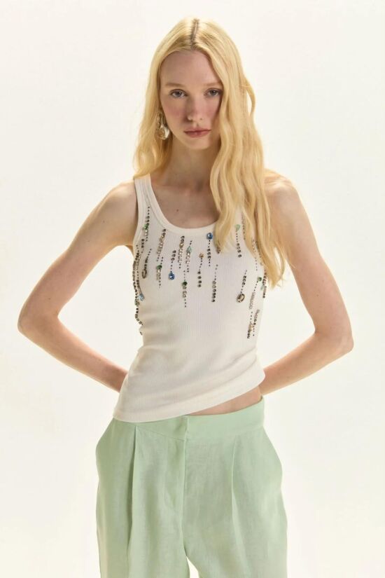 Imagem de Regata Stephanie Off White Le Blog