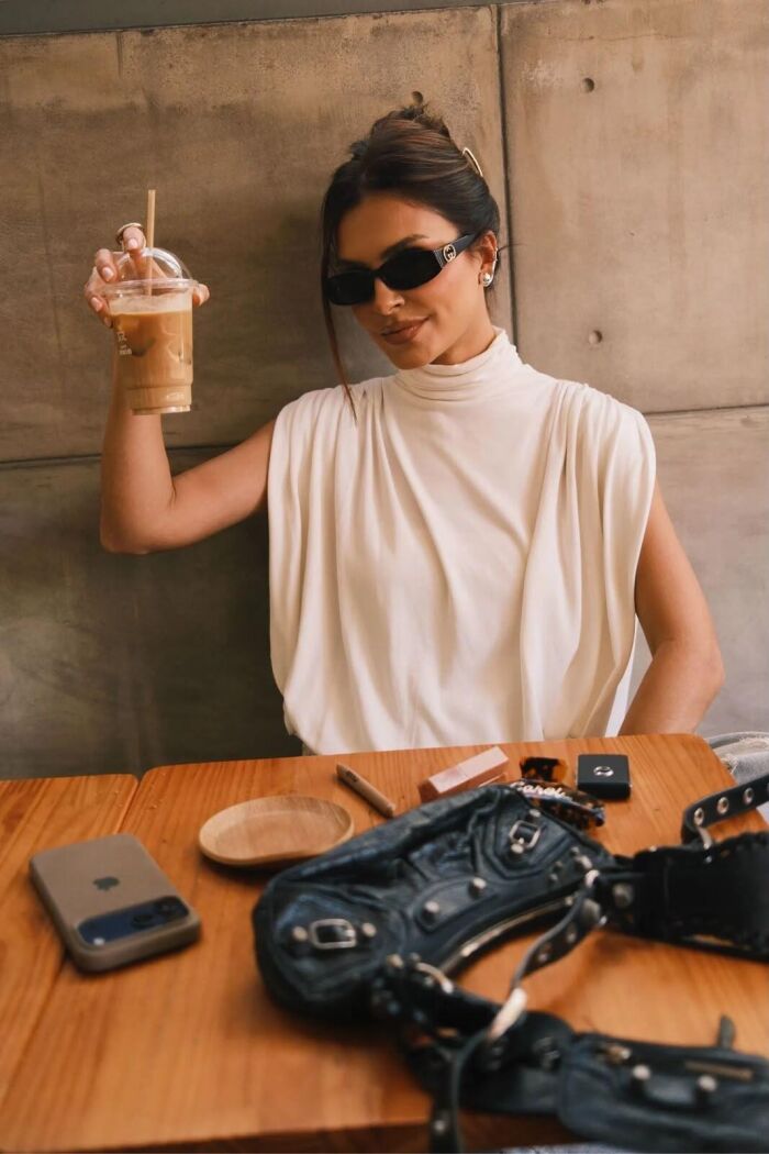 Imagem de Blusa Alê Off White Le Blog