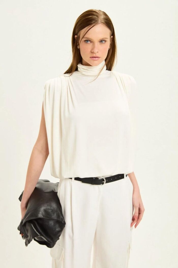 Imagem de Blusa Alê Off White Le Blog