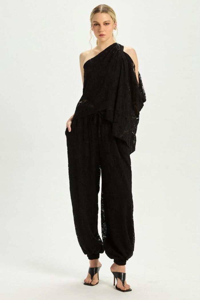 Imagem de Blusa Audrey Preta Le Blog