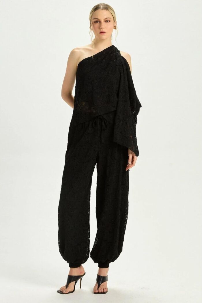 Imagem de Blusa Audrey Preta Le Blog