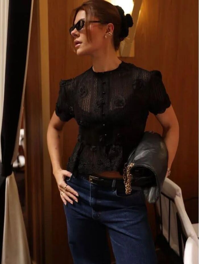 Imagem de Blusa Isa Preta Cloude