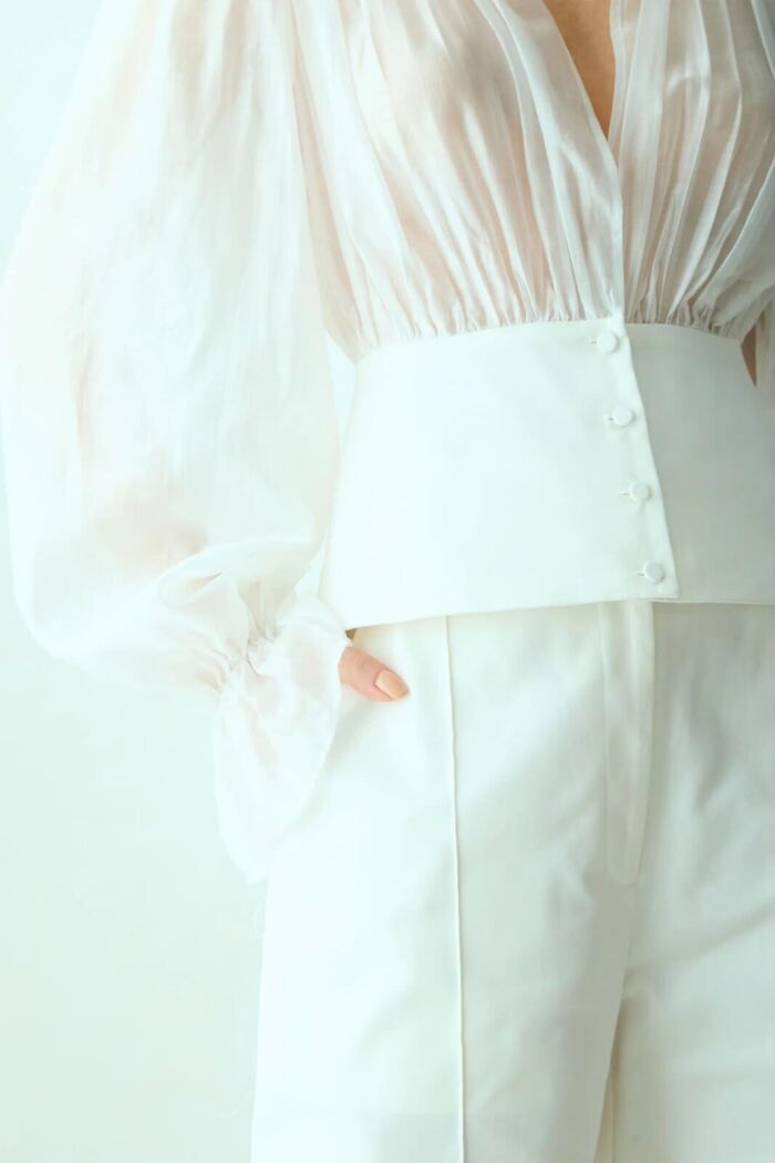 Imagem de Blusa Manga Longa Com Pala E Botões Off White Zen