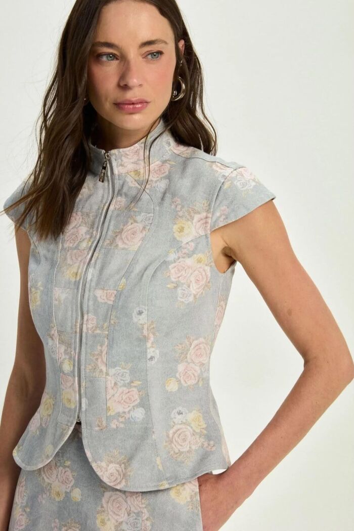 Imagem de Colete Maya Floral Stone Le Blog