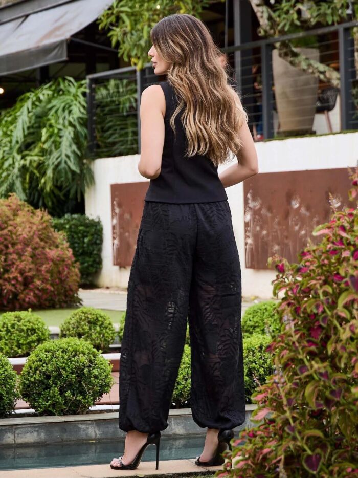 Imagem de Conjunto Crepe E Chiffon Devorê Preto Luzia Fazzolli