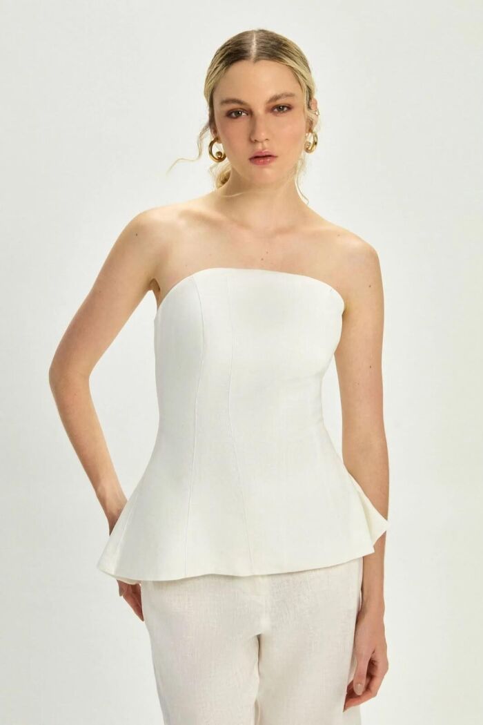 Imagem de Corselet Tássia Off White Le Blog