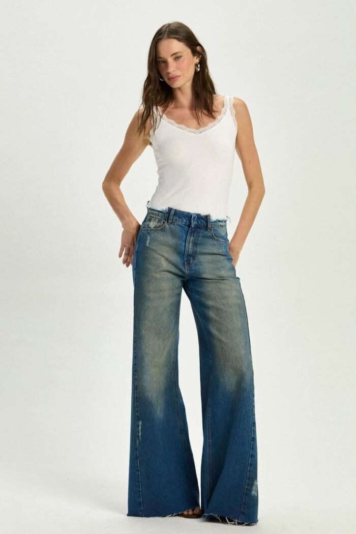 Imagem de Regata Thais Off White Le Blog