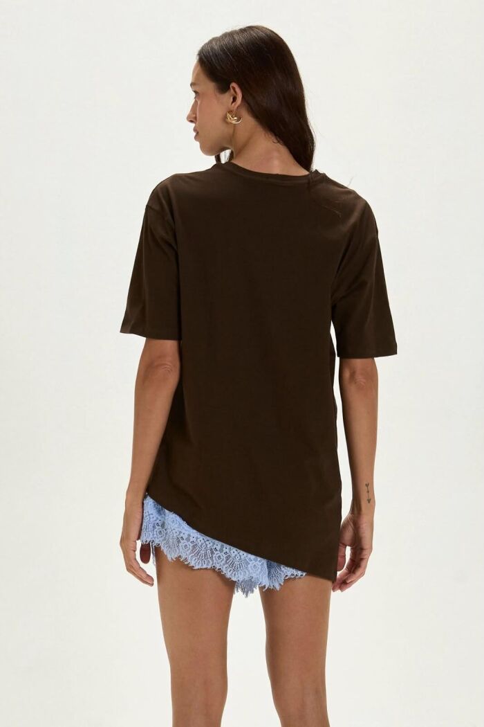 Imagem de T-Shirt Yasmin Marrom Le Blog