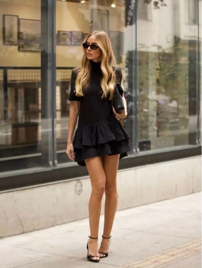 Imagem de Vestido Luana Babados Preto Cloude