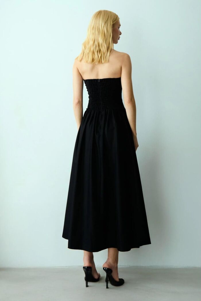 Imagem de Vestido Mídi Tomara Que Caia Zíper de Metal Frontal Preto Zen
