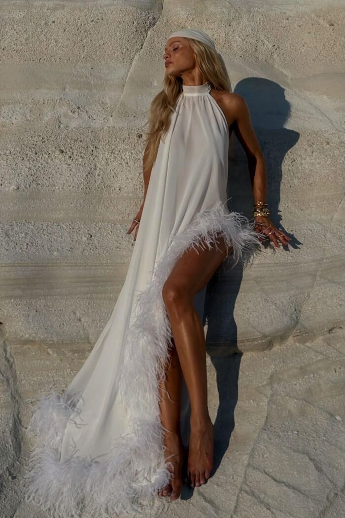 Imagem de Vestido Mullet Barra Assimétrica E Amarração Pescoço Off White Zen
