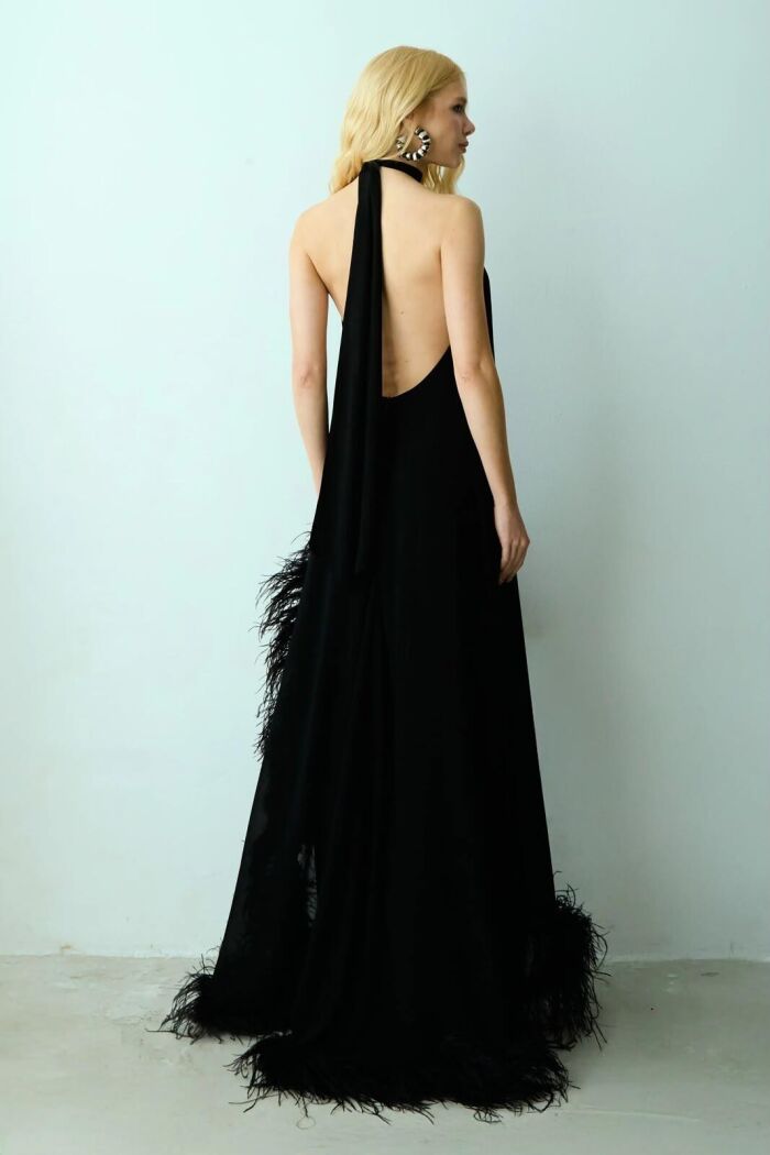 Imagem de Vestido Mullet Barra Assimétrica E Amarração Pescoço Preto Zen
