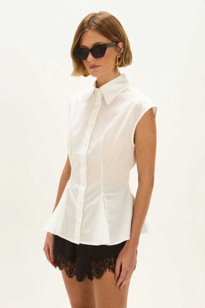 Imagem de Camisa Naomi Off White Le Blog