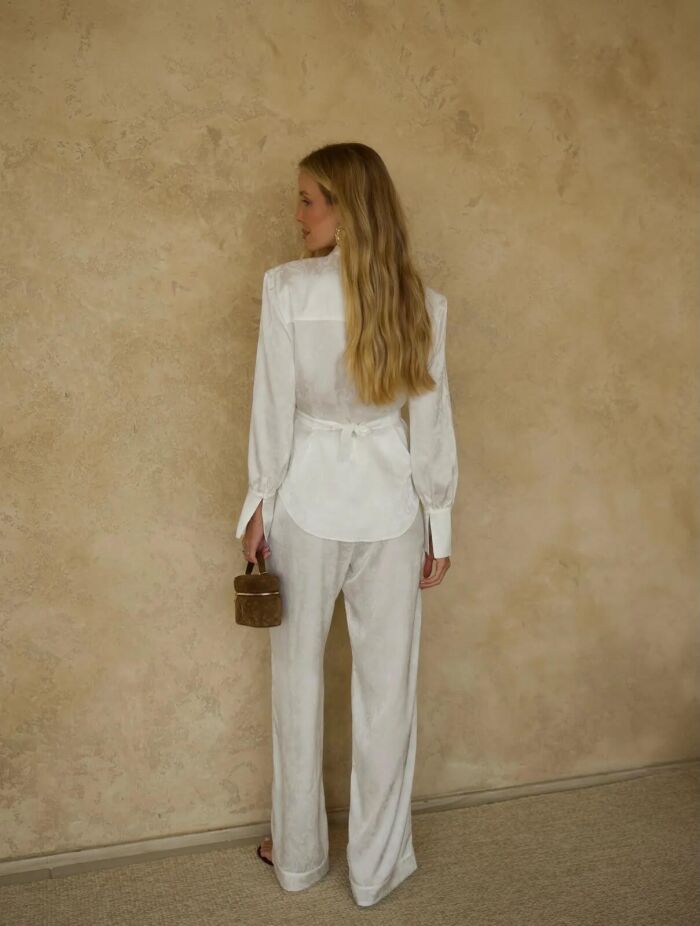 Imagem de Conjunto Clarisse Off White Cloude