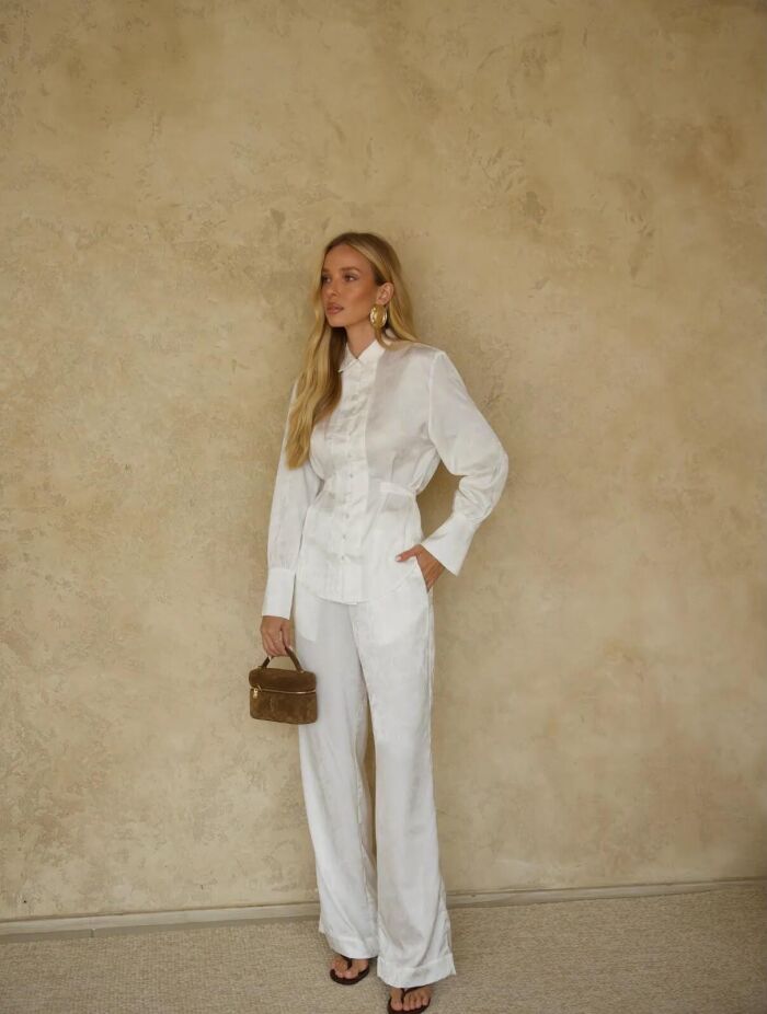 Imagem de Conjunto Clarisse Off White Cloude