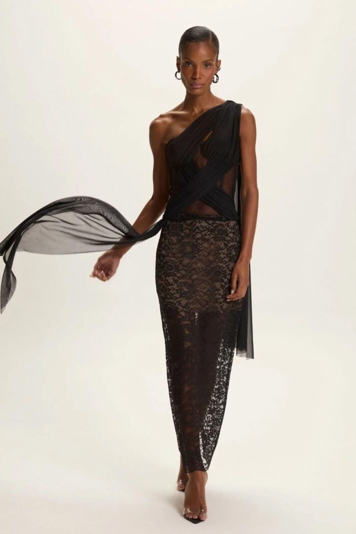 Imagem de Corselet Úrsula Preto Le Blog