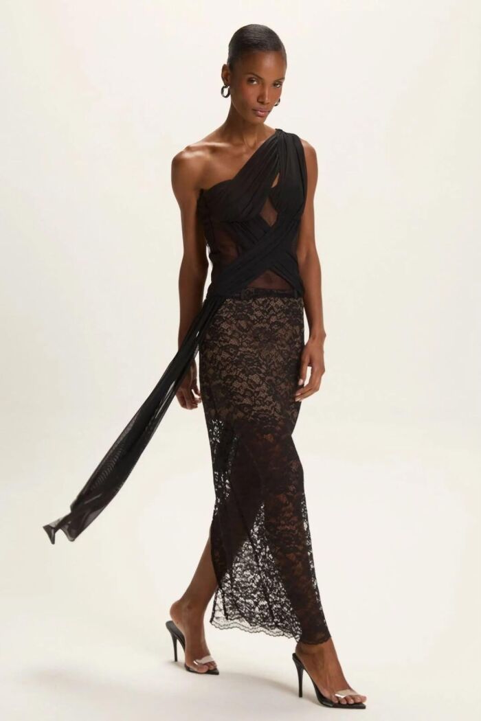 Imagem de Corselet Úrsula Preto Le Blog
