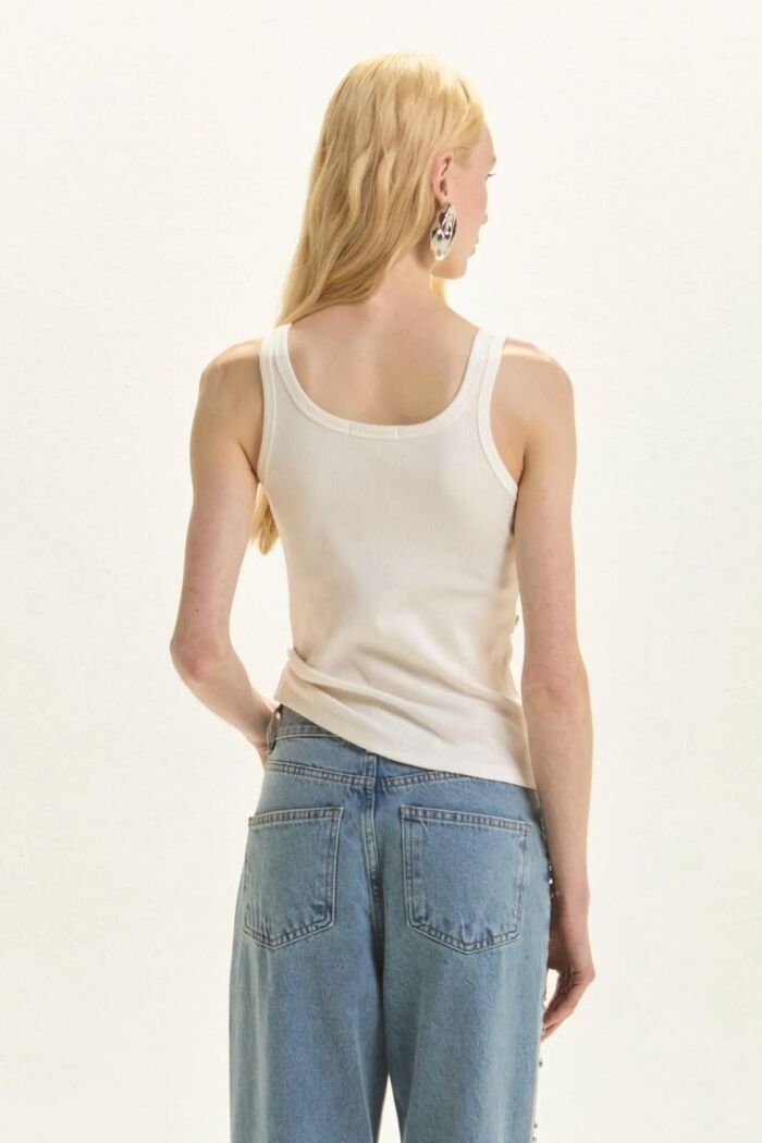 Imagem de Regata Stephanie Off White Le Blog