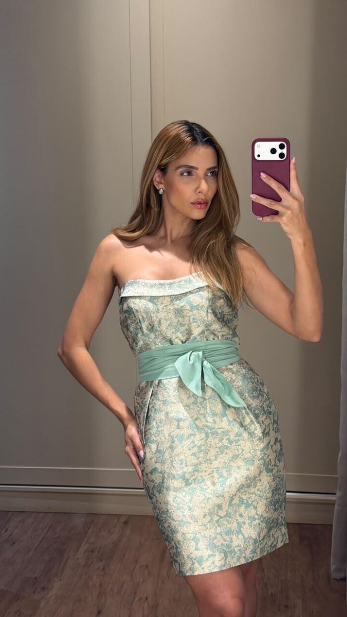 Imagem de Vestido Curto Ariela Verde Amissima