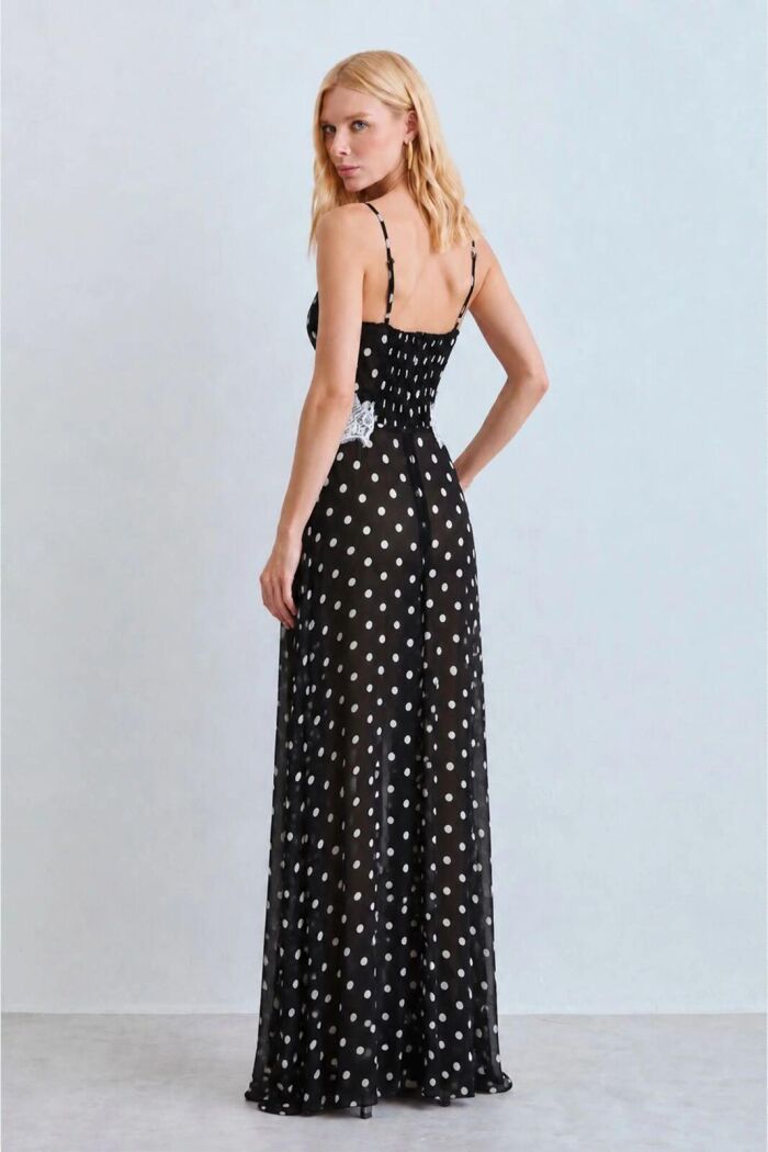 Imagem de Vestido Mídi Fluido Com Decote V E Detalhes Em Renda Preto Com Off White Zen