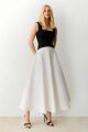 Imagem adicional 2 do item Vestido Mídi Com Decote Reto E alças Largas Preto Com Off White Zen