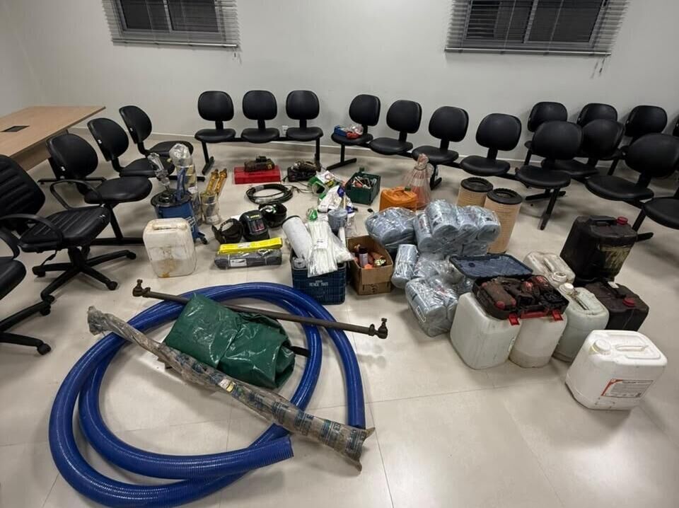 Ilustração da notícia Polícia recupera mais de R$ 20 mil em produtos desviados de empresa em Ribas do Rio Pardo da MS Todo dia
