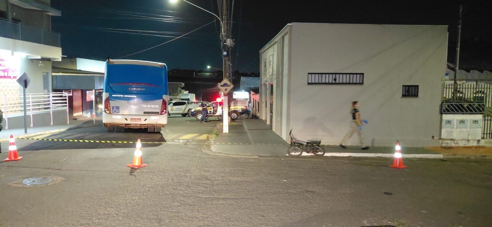 Ilustração da notícia Criança de 11 anos morre atropelada por ônibus em Campo Grande da MS Todo dia