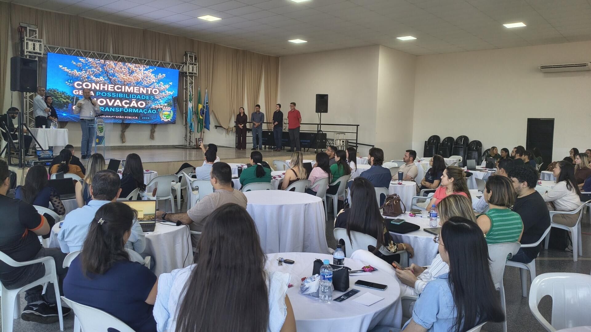 Imagem da notícia Paraíso das Águas capacita servidores para uso de IA na gestão pública