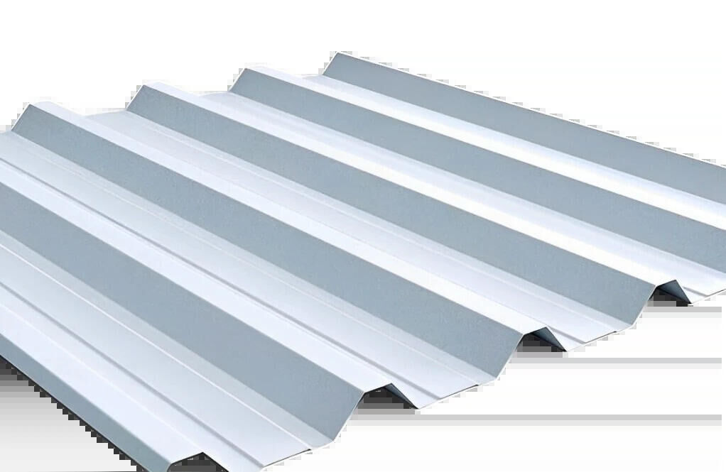 Imagem principal de Telha trapezoidal: Para que serve, onde usar e preço por metro | Como calcular a estrutura da cobertura