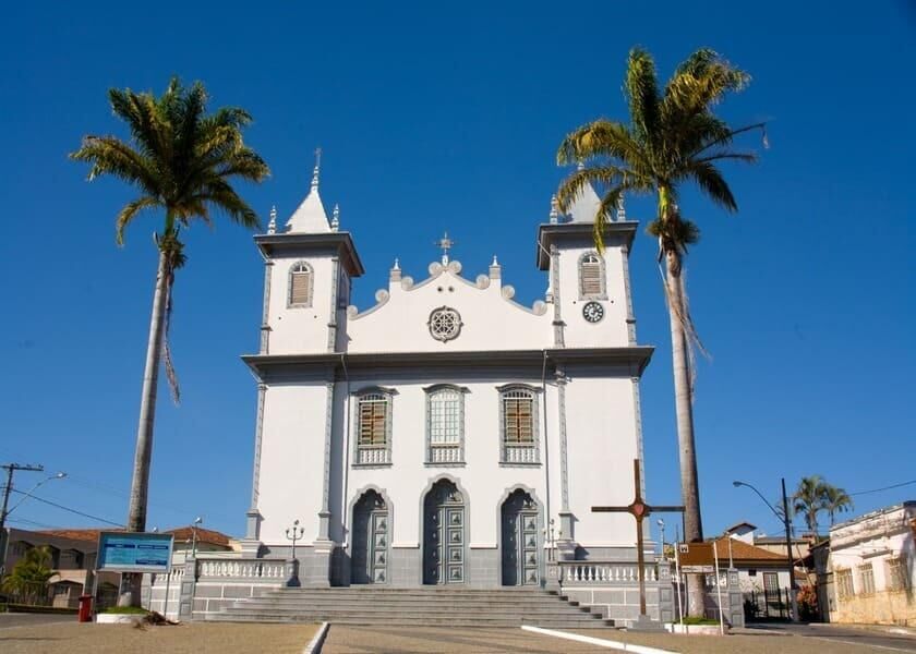 Imagem cidade Formiga - Limpeza e Faxina Maria Brasileira