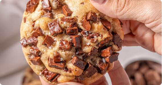Cookie com gotas de chocolate American Cookies