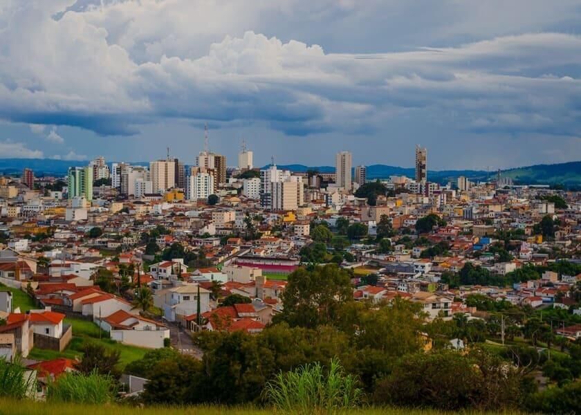Imagem Cidade - Limpeza  e Faxina - Maria Brasileira