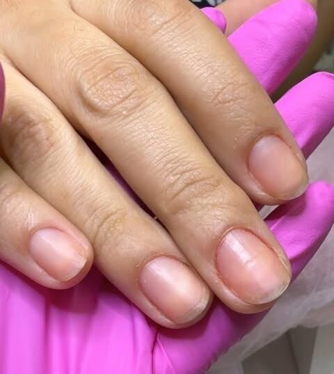 Unhas naturais antes do atendimento